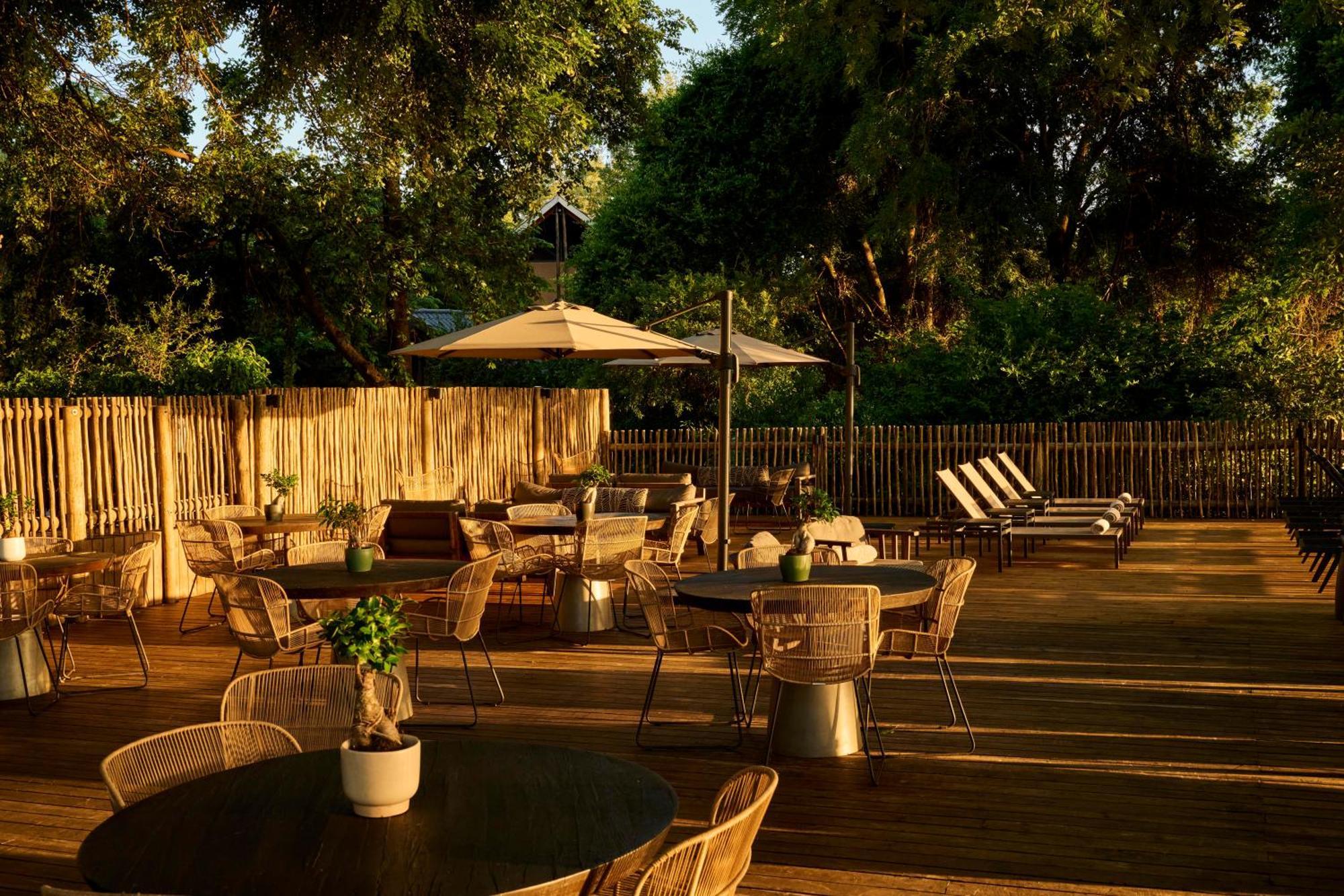 Kruger Gate Hotel Skukuza Exterior photo